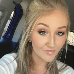 Meet your Posher, Bree